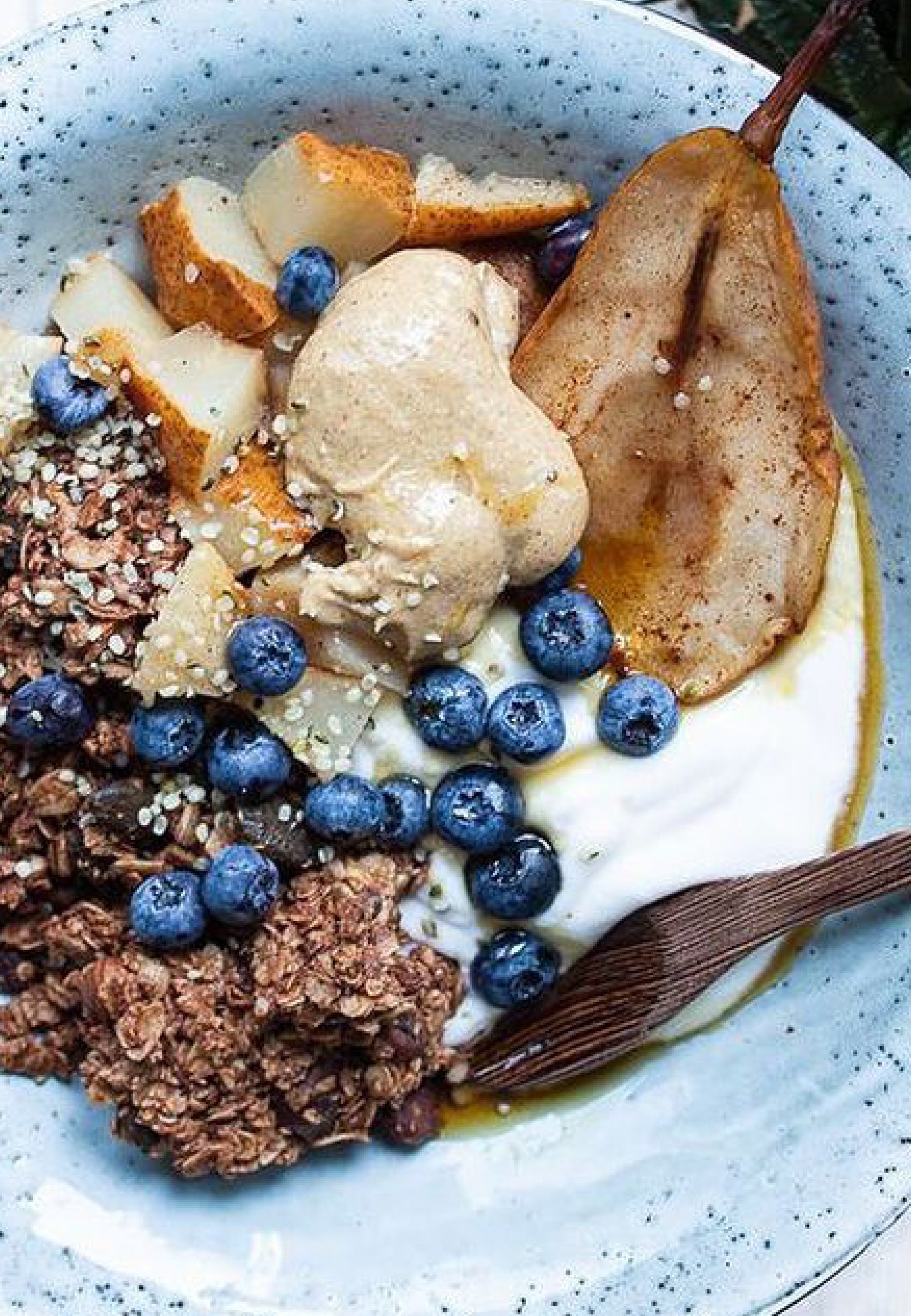 Caramelised Baked Pear Coconut Granola | COSME Magazine